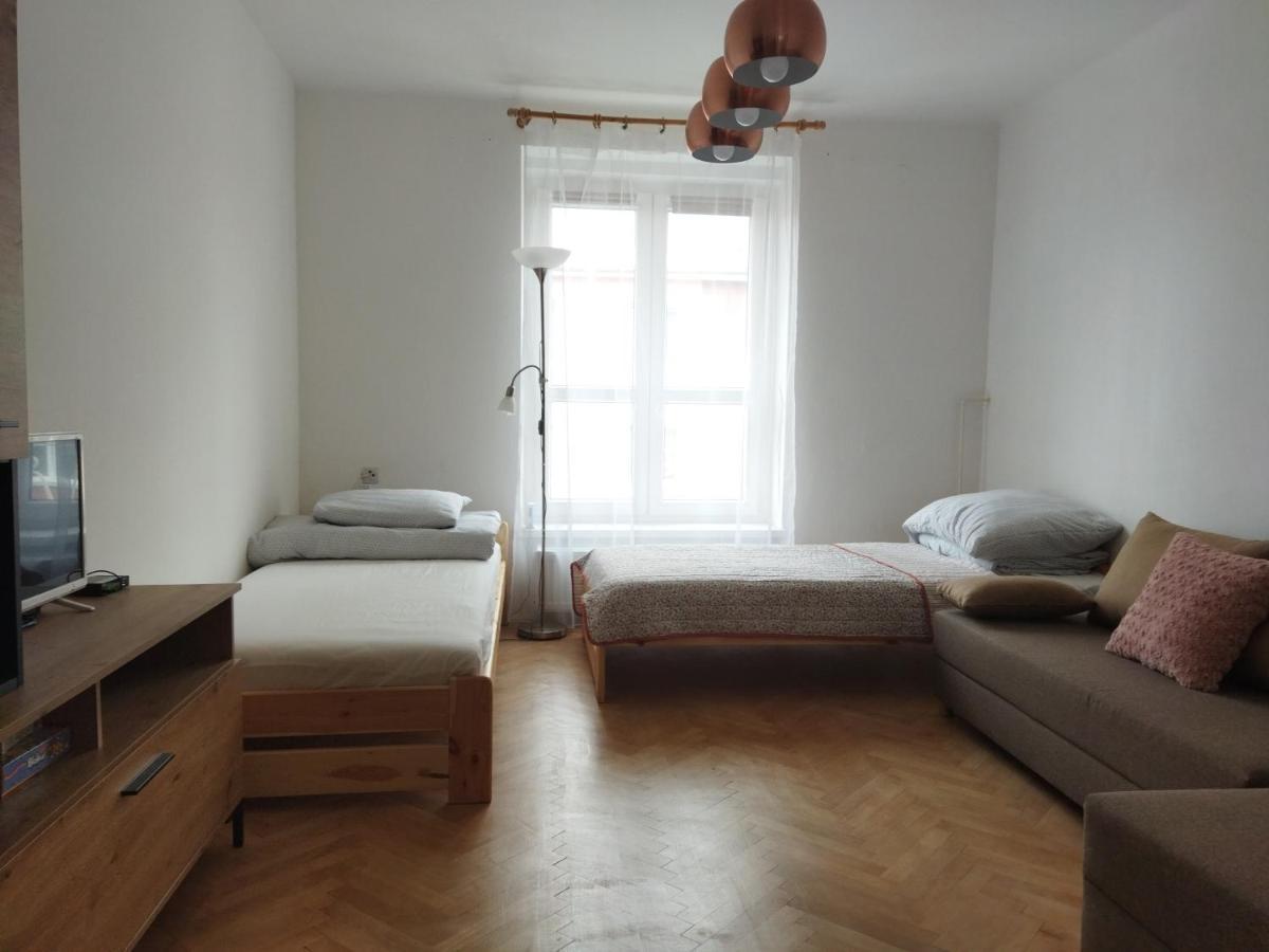 Ferienwohnung Novy 2Pokojovy Byt V Podhuri Jeseniku Bridlicna Exterior foto